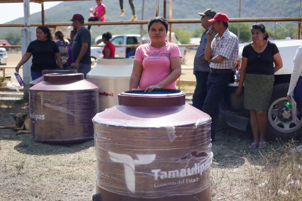 IMG-20250207-WA0014-1024x682 Lleva SEBIEN tinacos a Villa de Casas