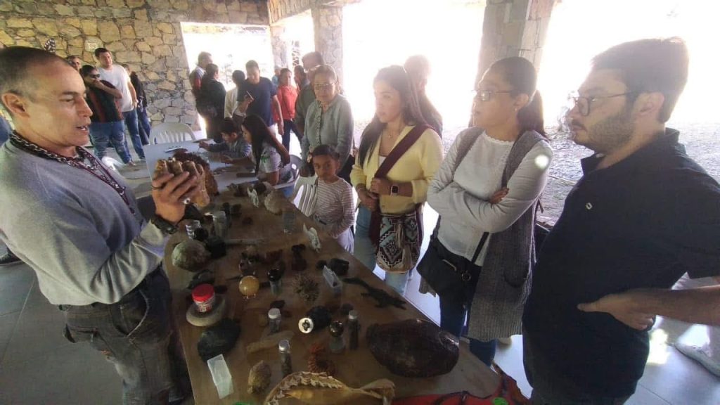 IMG-20250215-WA0012-1024x576 Inicia Comisión de Parques ciclo de talleres en sus recintos