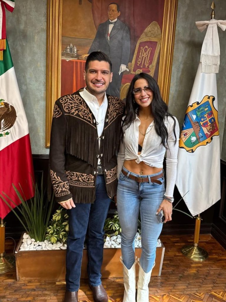 IMG-20250227-WA0001-768x1024 El alcalde de #Matamoros Beto Granados recibe a la actriz Bárbara de Regil; una de las 4 huéspedes distinguidas de las Fiestas Mexicanas