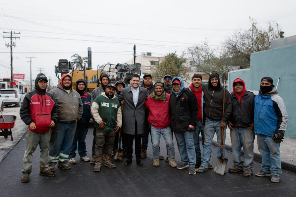 Imagen-de-WhatsApp-2025-02-20-a-las-11.34.09_1ec8d790-1024x682 Supervisa el alcalde Beto Granados rehabilitación de la calle 18