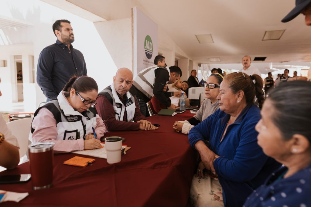 Imagen-de-WhatsApp-2025-03-11-a-las-15.46.30_d9a2ed54-1024x682 Lleva Beto Granados “Martes en tu Colonia” a Palmares de las Brisas