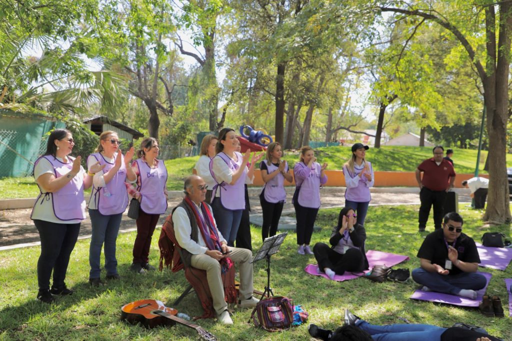 Imagen-de-WhatsApp-2025-03-25-a-las-16.34.47_3c448bd4-1024x682 Trabaja voluntariado de SEBIEN con personas con debilidad visual