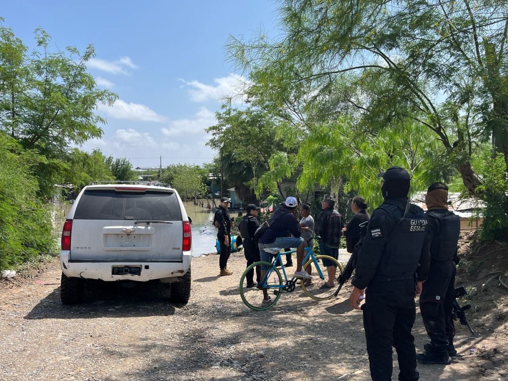 Imagen-de-WhatsApp-2025-03-28-a-las-19.11.40_94b459ed-1024x768 Realiza Guardia Estatal recorridos de seguridad y auxilio en comunidades afectadas en Río Bravo