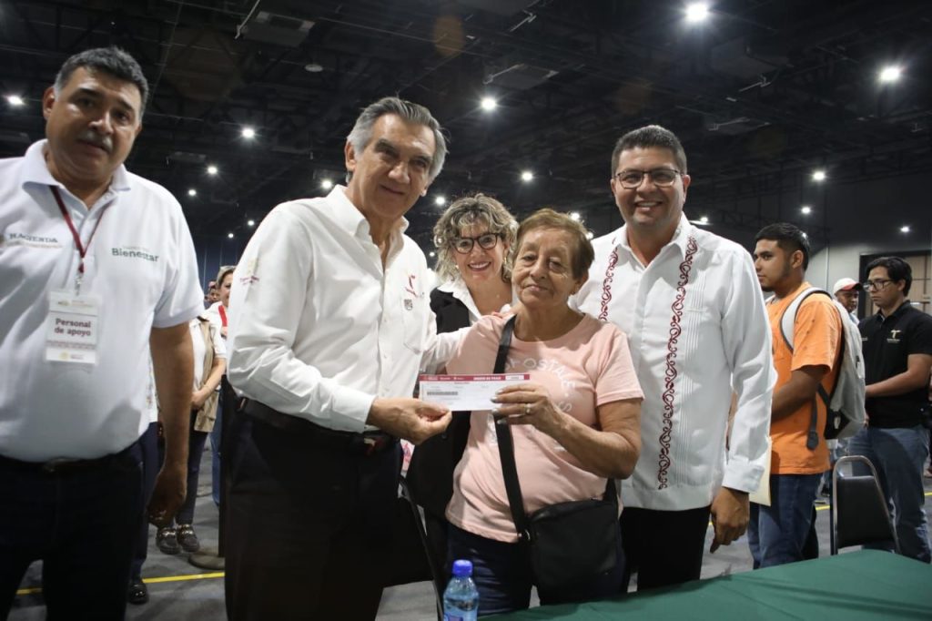 IMG-20250428-WA0005-1024x682 Apoyos a familias afectadas por lluvias en Tamaulipas, refleja gobierno humanista de Claudia Sheinbaum: Américo