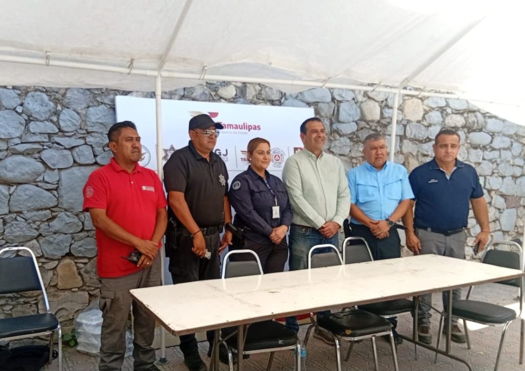 Imagen-de-WhatsApp-2025-04-23-a-las-13.38.59_abfb8ce5-1024x724 Participa Guardia Estatal en Centros de Mandos de Apoyo Ciudadano Turísticos