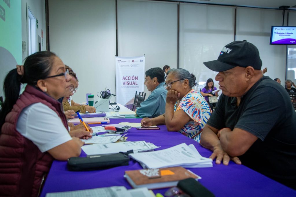 IMG-20250527-WA0098-1024x683 Inicia DIF Tamaulipas la campaña de cataratas “Bienestar en tu mirada 2025”