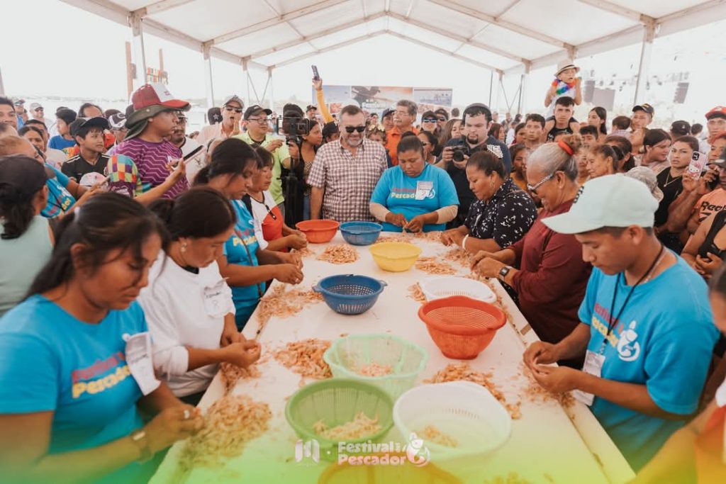 IMG-20250609-WA0029-1024x683 Despicadoras, ostioneros y fileteros muestran su talento en competencia