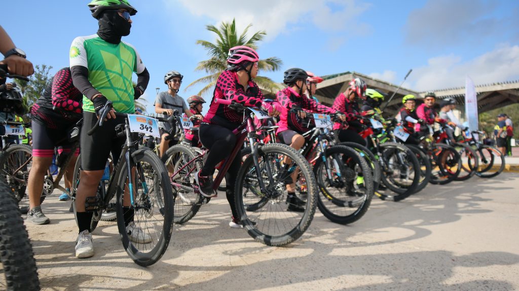 IMG-20250812-WA0036-1024x575 Más de 1500 jóvenes de todo Tamaulipas participan en la Jornada Nacional Rodada por la Paz y Contra las Adicciones