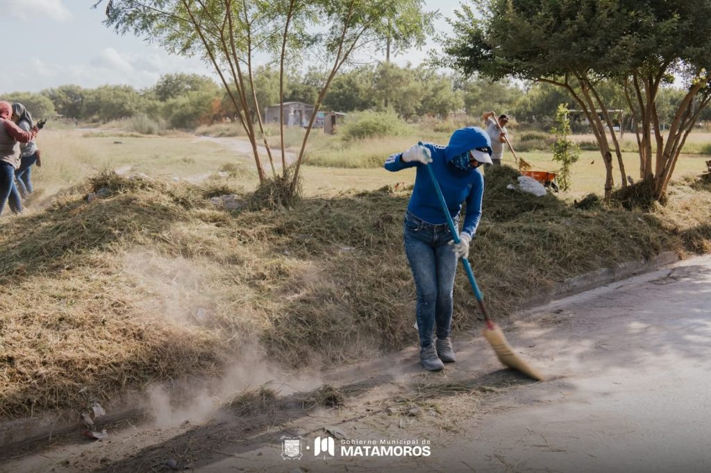 IMG-20250815-WA0052-1024x682 Gobierno de Beto Granados impulsa limpieza y rehabilitación de espacios públicos