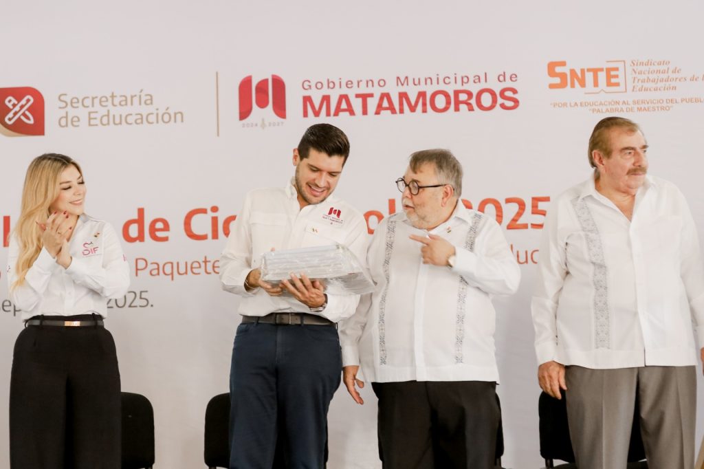 IMG-20250902-WA0022-1024x682 En Matamoros, secretario de Finanzas arranca Ciclo Escolar 2025–2026 en representación del gobernador Américo Villarreal
