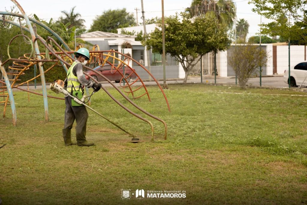 IMG-20250914-WA0025-1024x682 Gobierno de Beto Granados mantiene acciones de limpieza en colonias y espacios públicos de Matamoros