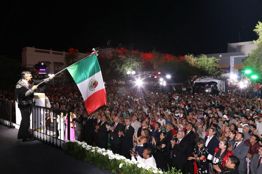 IMG-20250916-WA0000-1024x682 Da Américo Villarreal Grito de Independencia junto a miles de familias tamaulipecas