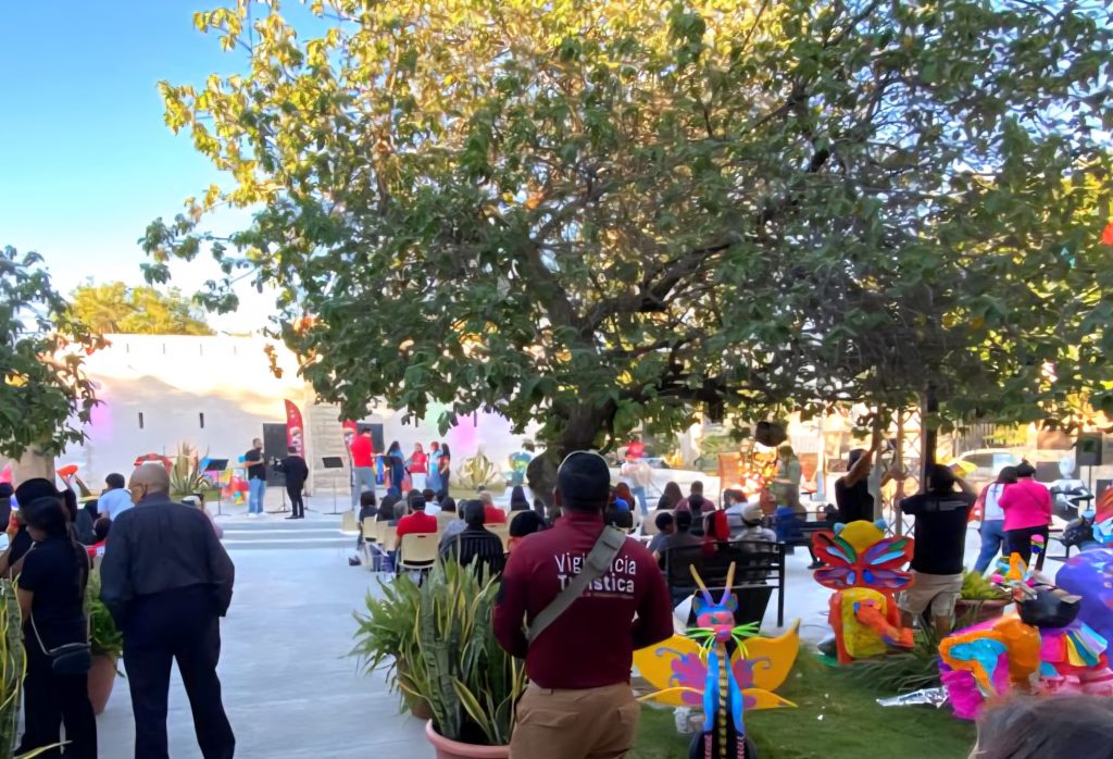 IMG-20251028-WA0038-1024x698 Presente la Policía Turística en eventos del Museo Casamata en el marco del Festival de la Huesuda