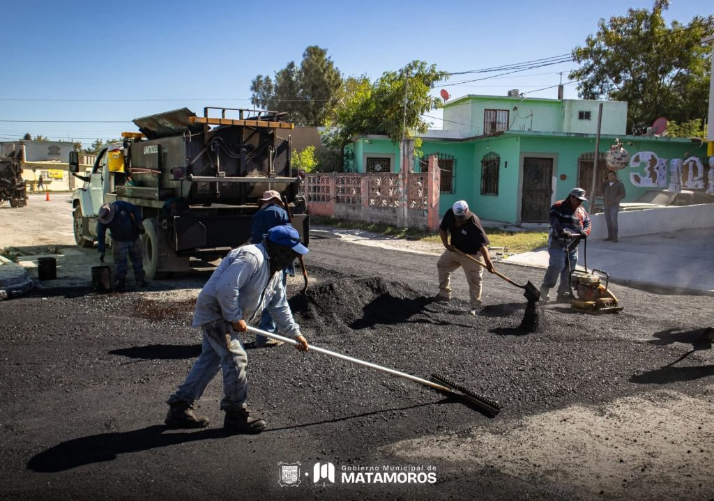 IMG-20251031-WA0039-1024x719 Impulsa Gobierno de Beto Granados mejoras viales en diversas colonias de la ciudad