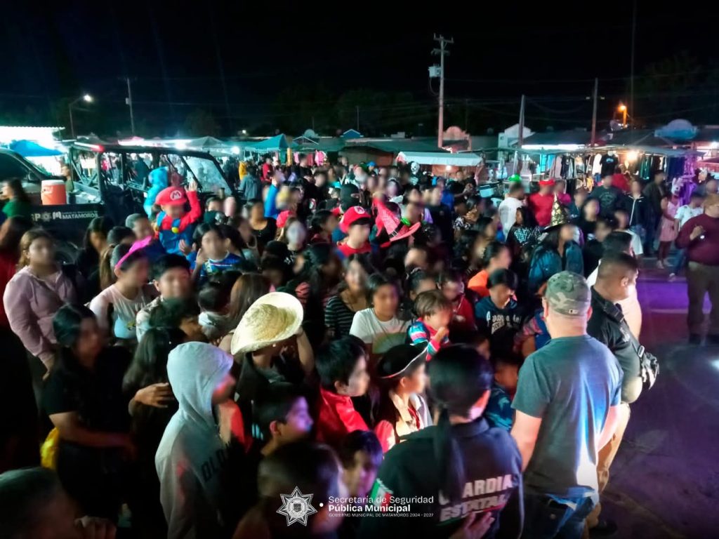 IMG-20251101-WA0035-1024x768 La Secretaría de Seguridad Pública Municipal Lleva Alegría a Más de 3,000 Niños en Celebración del 31 de Octubre y Día de Muertos