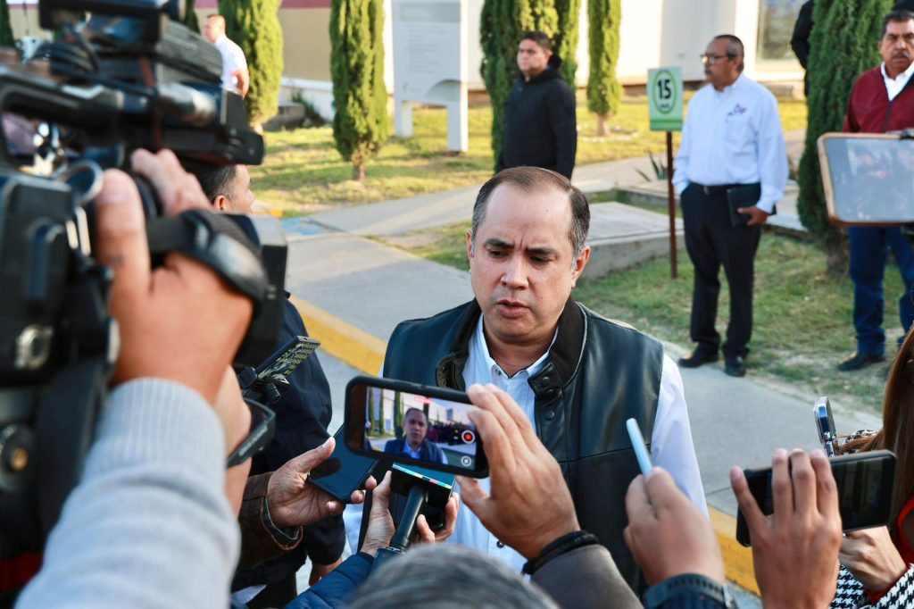 Imagen-de-WhatsApp-2025-11-15-a-las-13.22.17_08e5fccc-1024x682 Descarta Finanzas nuevos impuestos para el 2026