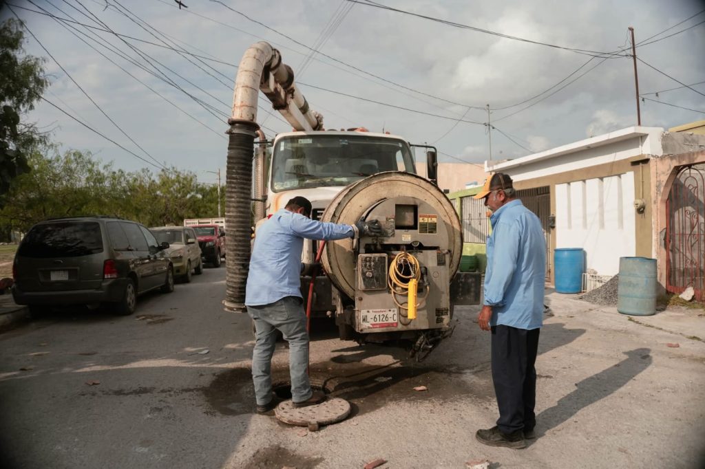 Imagen-de-WhatsApp-2025-11-27-a-las-13.01.37_b3add3f1-1024x682 Fortalece gobierno municipal infraestructura hidráulica en Vista del Sol