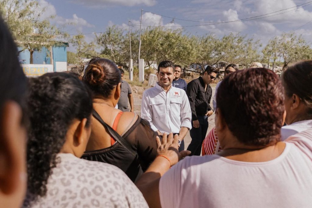 Imagen-de-WhatsApp-2025-11-28-a-las-07.01.47_5975adf4-1024x683 Supervisa Beto Granados, ampliación de red de agua en el Callejón de los Pescadores; en Higuerillas