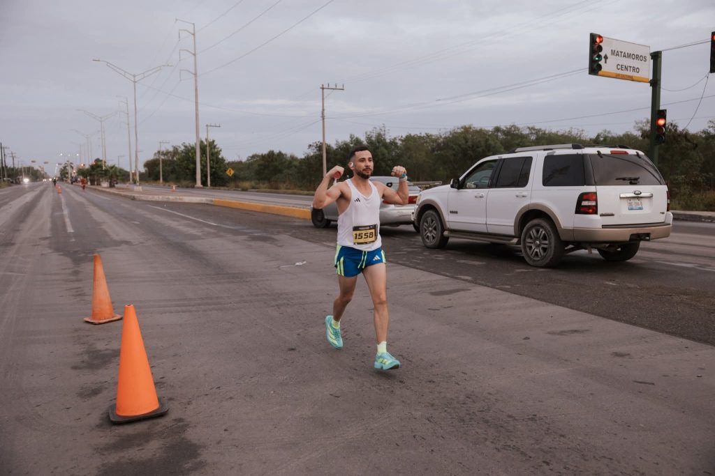 Imagen-de-WhatsApp-2025-11-30-a-las-16.17.39_8d6a3dec-1024x683 Logra Matamoros saldo blanco en el Maratón 2025: Beto Granados