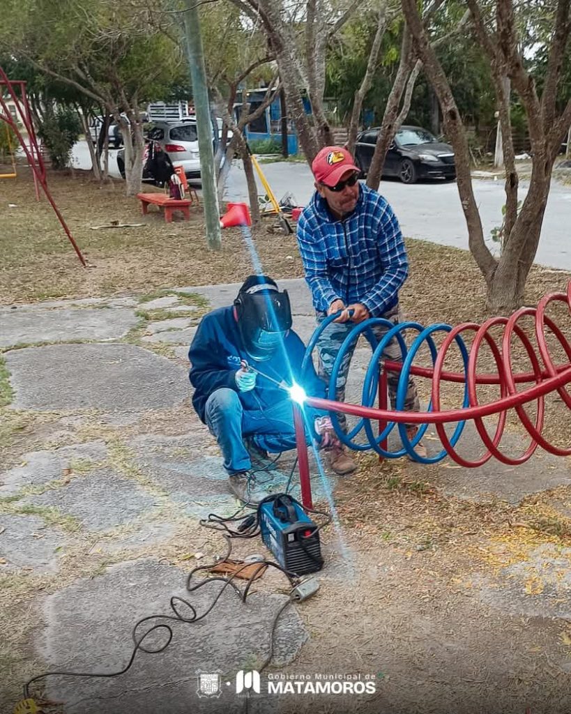 IMG-20251202-WA0022-819x1024 Gobierno de Beto Granados refuerza la transformación de espacios públicos en Revolución Verde