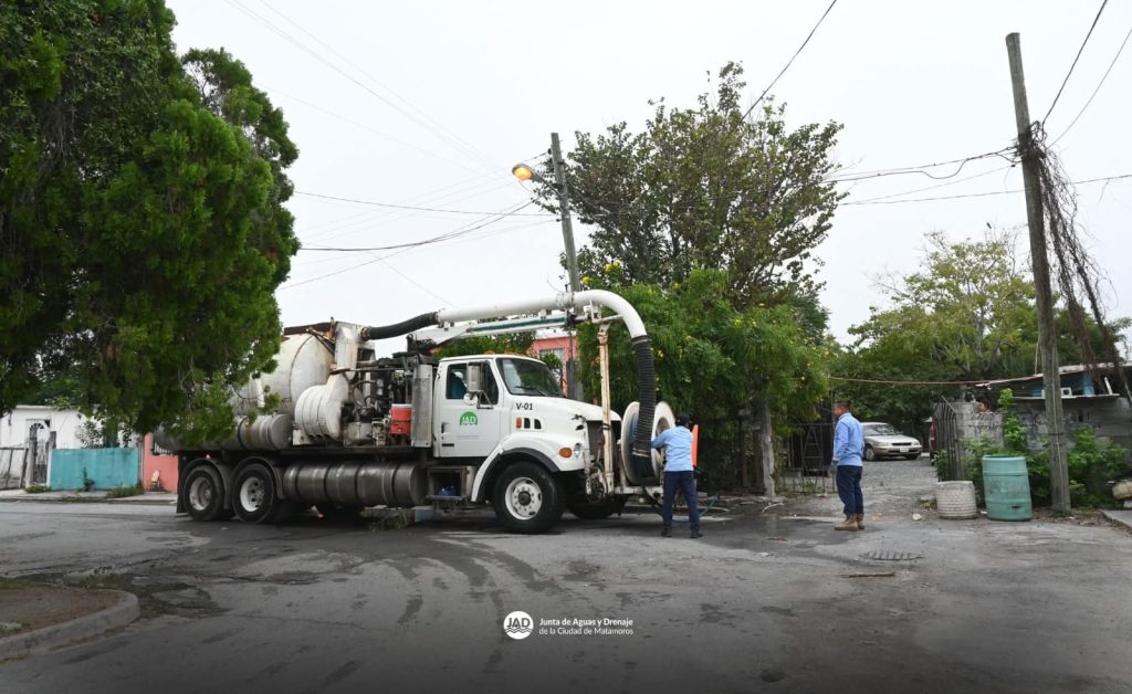 IMG-20251206-WA0031-1024x628 Gobierno de Beto Granados avanza en trabajos de desazolve en la colonia Vista Hermosa