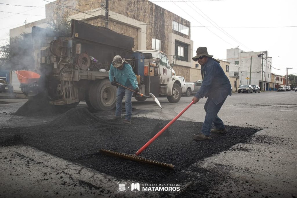 IMG-20251207-WA0002-1024x682 Beto Granados impulsa la rehabilitación de calles en diversos sectores