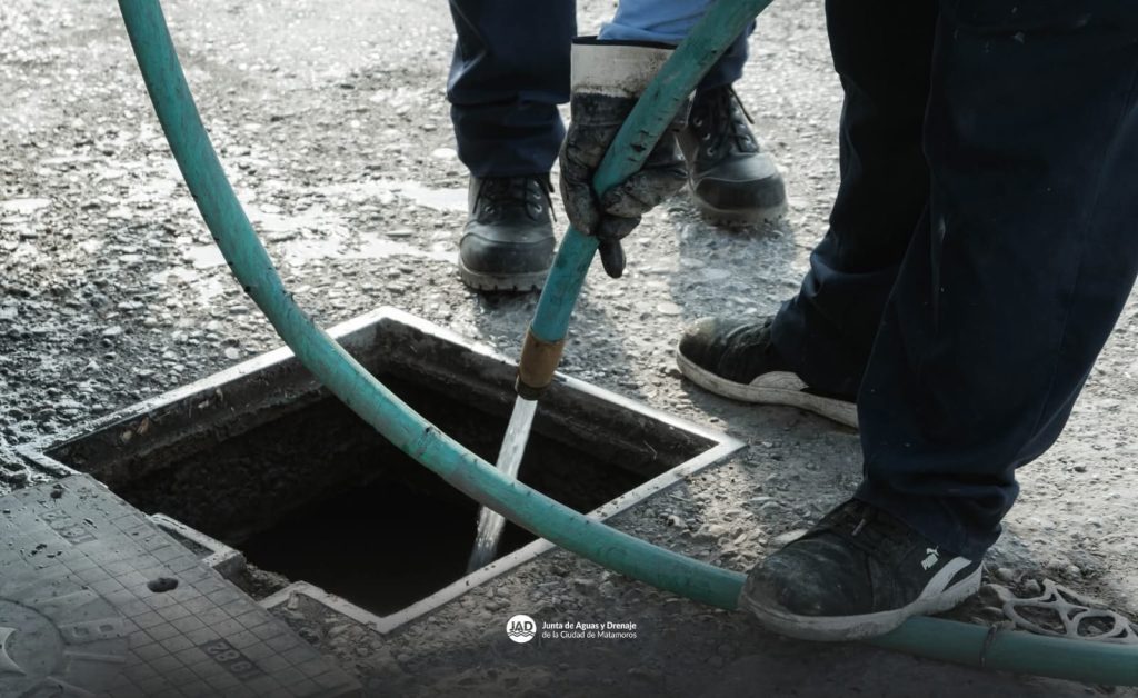 IMG-20260107-WA0011-1024x628 Con el respaldo de Beto Granados, continúan acciones de drenaje sanitario; acuden a la Avenida Cantinflas y Fovissste