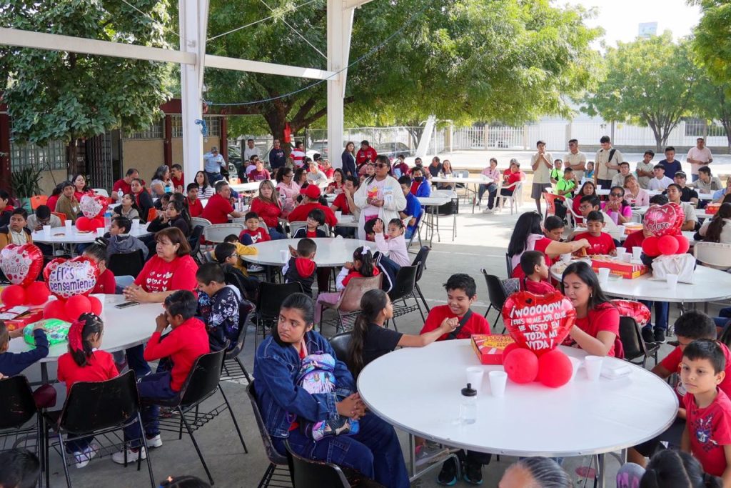 IMG-20260214-WA0037-1024x683 Agradecen maestros labor de SEBIEN