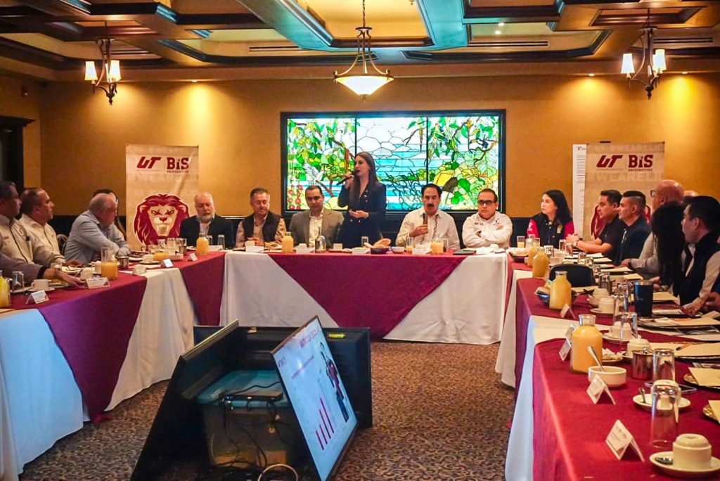 IMG-20260228-WA00291-1024x684 UT Matamoros destaca por modelo de becas y podría replicarse en otros municipios