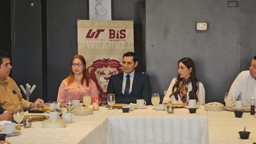 WhatsApp-Image-2026-03-20-at-6.07.03-PM-2-1024x576 UTM presenta nueva maestría en Tecnologías de la Información ante sector empresarial