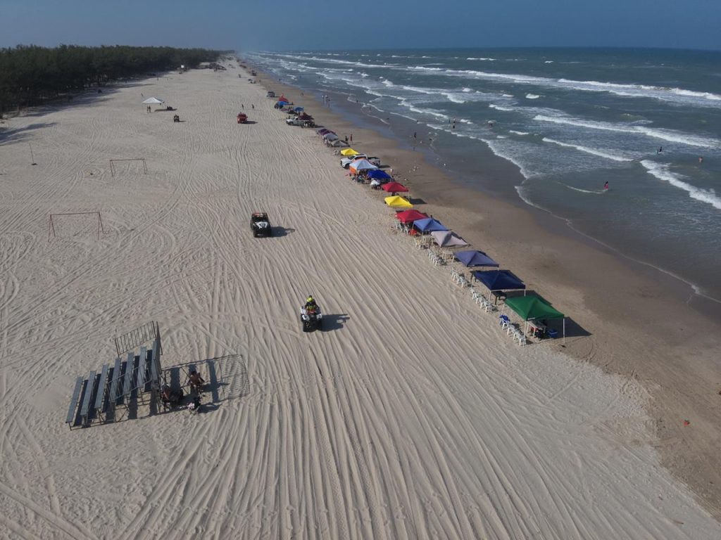 WhatsApp-Image-2026-04-04-at-10.34.28-AM-1024x768 Refuerzan acciones de seguridad en Playa La Pesca durante periodo vacacional