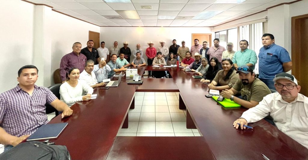 WhatsApp-Image-2026-04-10-at-1.17.22-PM-1024x534 Actualización de extensionistas, clave para detección temprana de la plaga