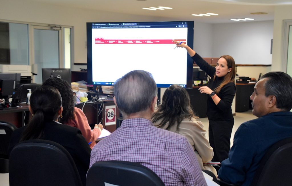 WhatsApp-Image-2026-04-10-at-7.06.34-PM-1-1024x652 Moderniza IDPET gestión jurídica con capacitación estatal sobre el Nuevo Modelo Penal